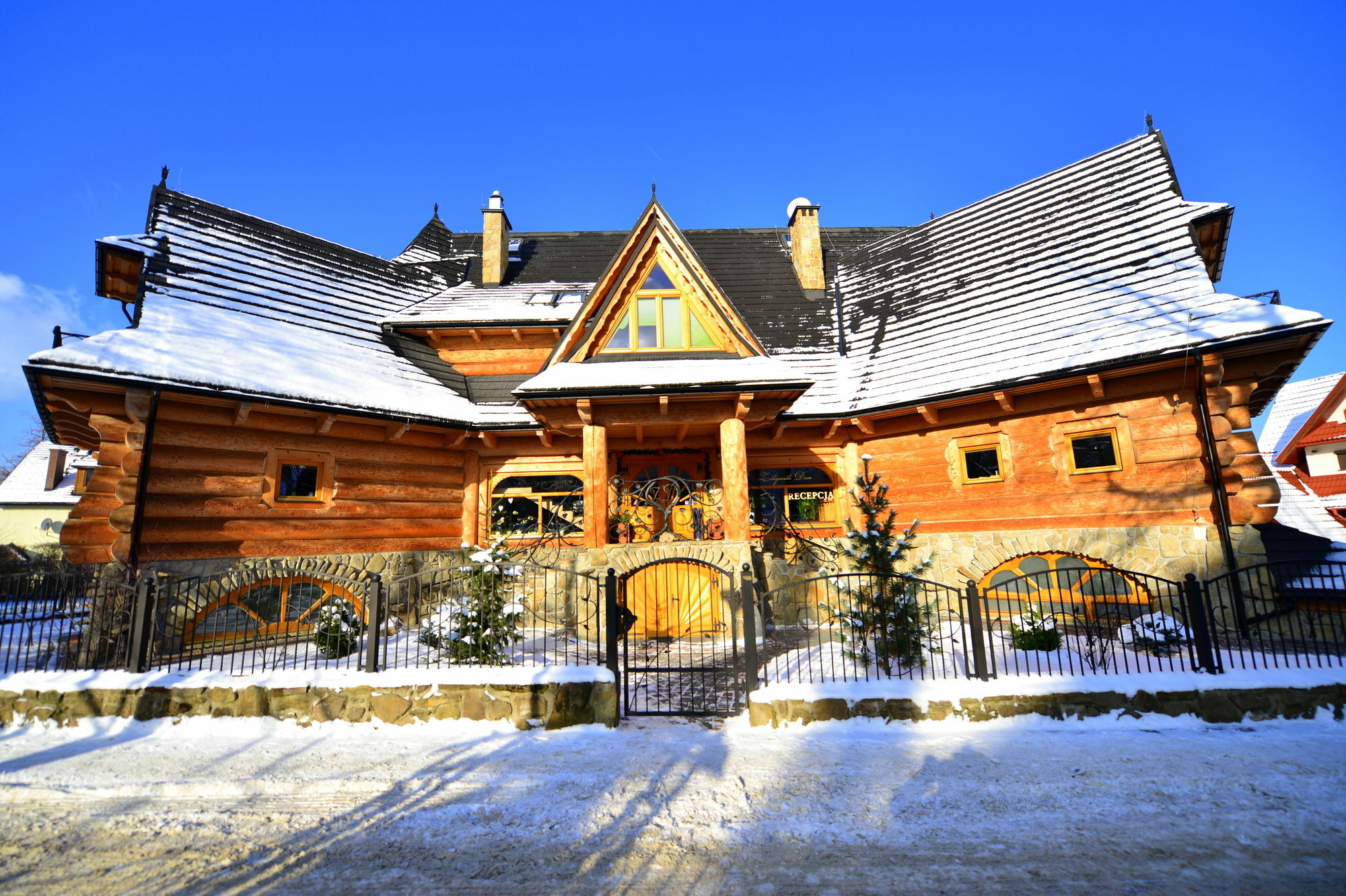 Zakopianski Dwor Gjestgiverier
